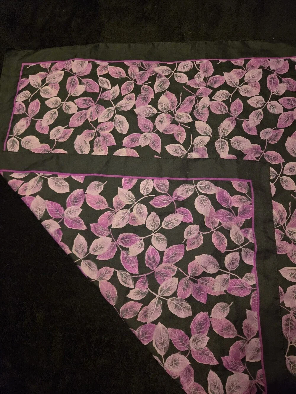 Vtg 90s multi-shade violet leaf Pattern Silky Polyester Scarf 30.5